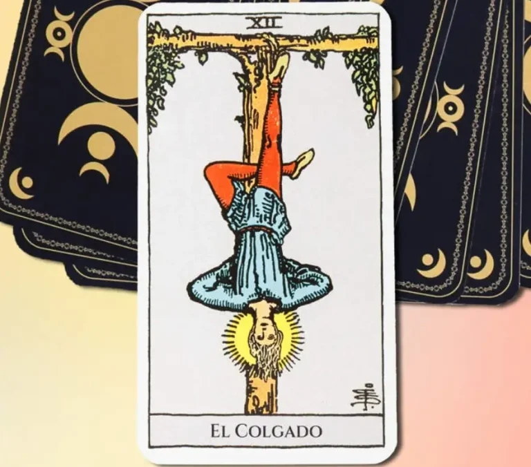 El colgado sus combianciones en el Tarot